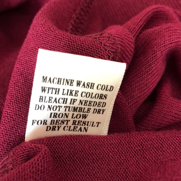 ❤️Beautiful Burgundy dress long sleeve❤️ - Picture 4 of 4